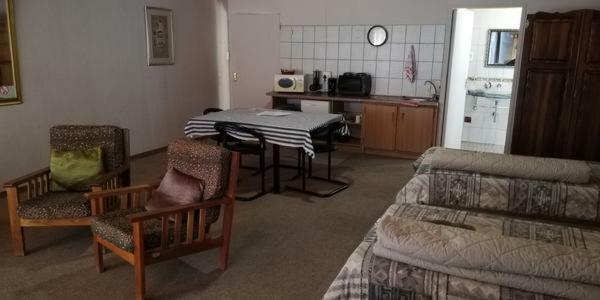 Anandi Guesthouse Mariental Luaran gambar